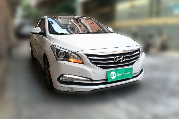 Used Hyundai Mistra 2016 1.8L Automatic Deluxe DLX Model Front Right 45 Deg