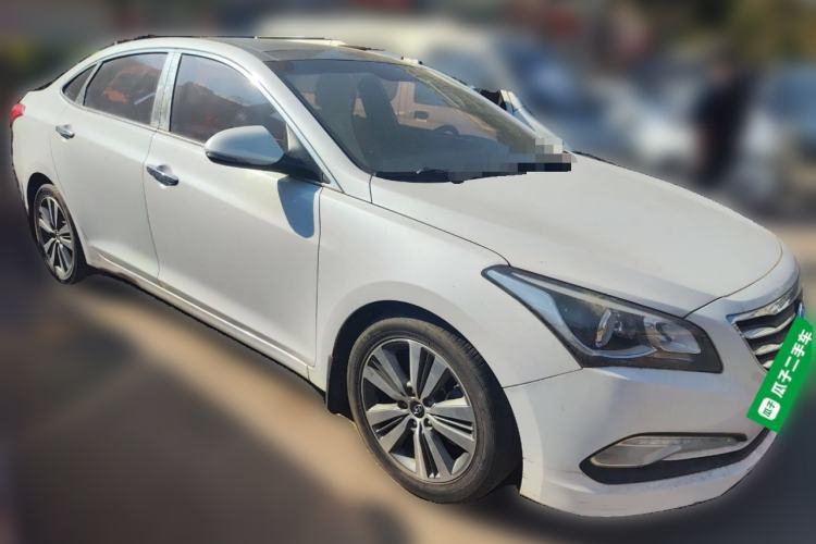 Used Hyundai Mistra 2016 1.8L Automatic Deluxe DLX Model Front Right 45 Deg