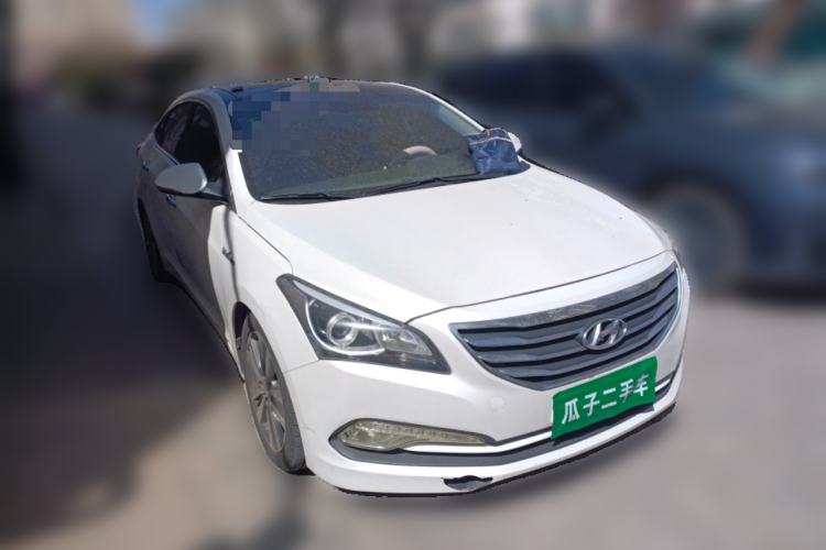 Used Hyundai Mistra 2016 1.8L Automatic Deluxe DLX Model Front Right 45 Deg