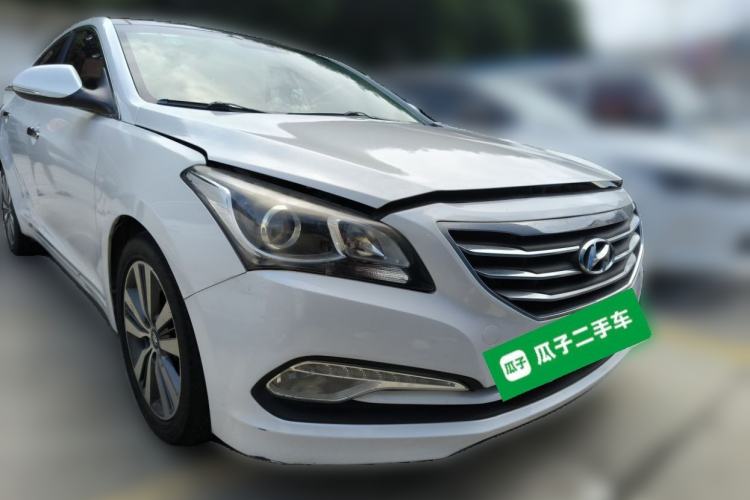 Used Hyundai Mistra 2016 1.8L Automatic Smart GLS Front Right 45 Deg