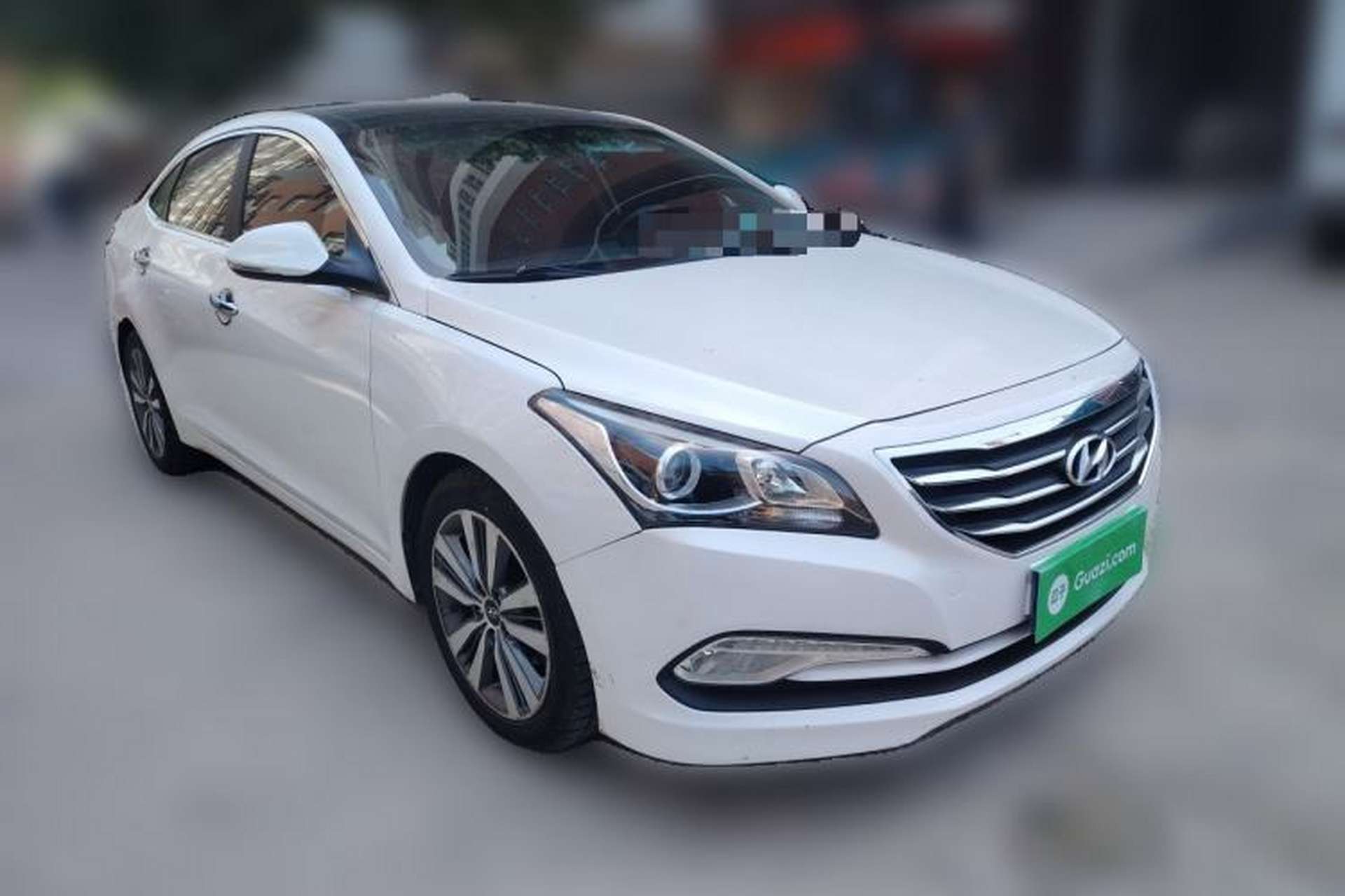 Used Hyundai Mistra 2016 1.8L Automatic Smart GLS Front Right 45 Deg