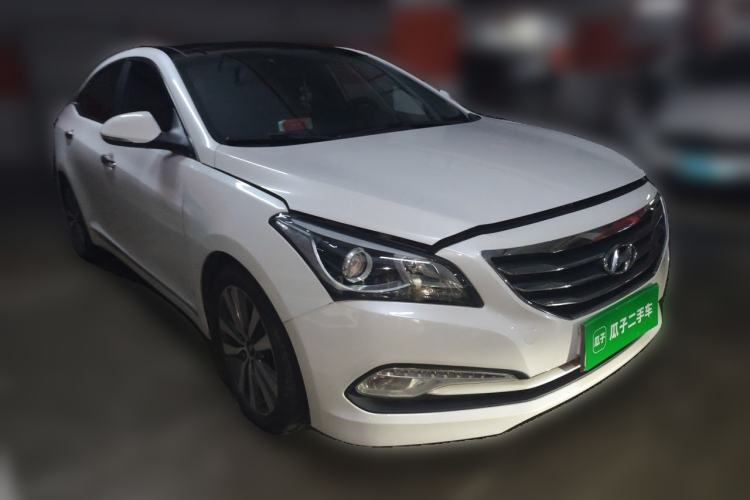 Used Hyundai Mistra 2016 1.8L Automatic Smart GLS Front Right 45 Deg