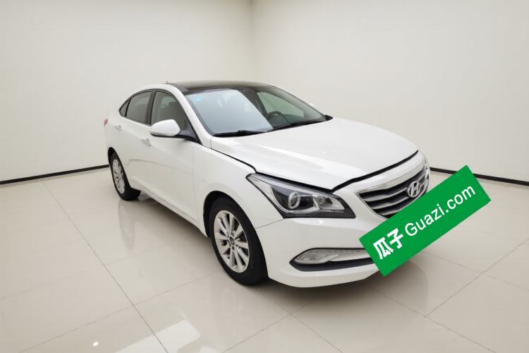 Used Hyundai Mistra 2016 1.8L Automatic Smart GLS Front Right 45 Deg