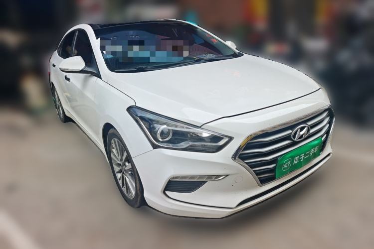 Used Hyundai Mistra 2016 1.8L Automatic Deluxe DLX Model Front Right 45 Deg