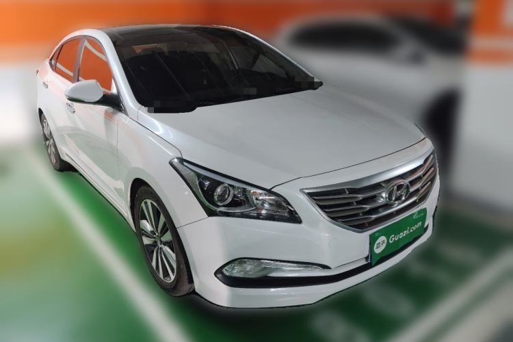 Used Hyundai Mistra 2016 1.6T Automatic Smart GLS Front Right 45 Deg