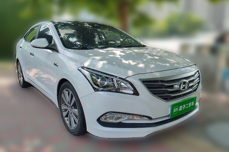 Used Hyundai Mistra 2016 1.6T Automatic Smart GLS Front Right 45 Deg