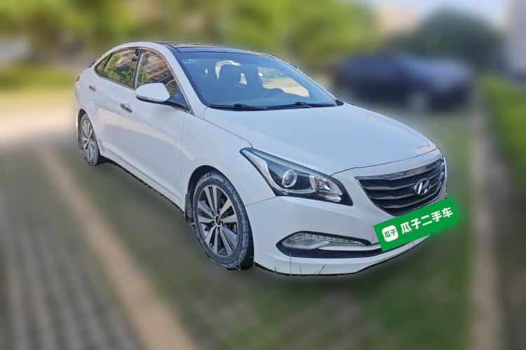 Used Hyundai Mistra 2016 1.8L Automatic Smart GLS Front Right 45 Deg