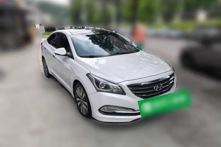 Used Hyundai Mistra 2016 1.8L Automatic Smart GLS Front Right 45 Deg