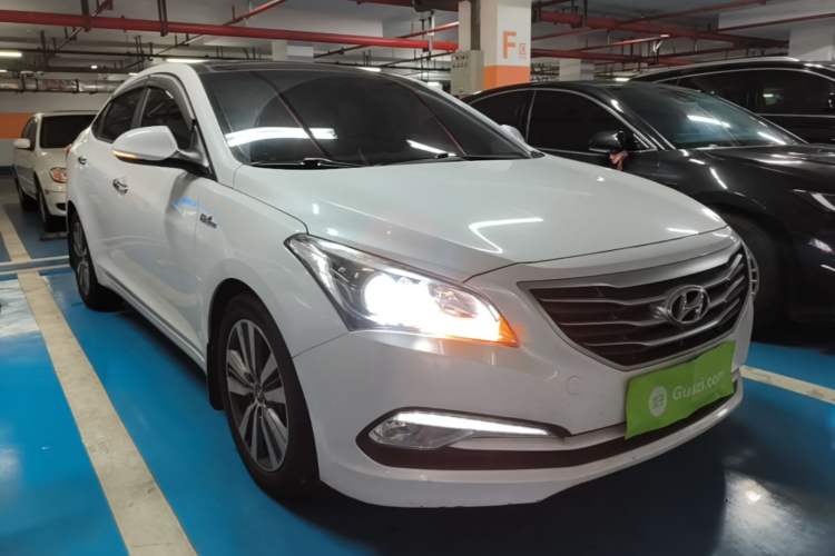 Used Hyundai Mistra 2016 1.6T Automatic Smart GLS Front Right 45 Deg