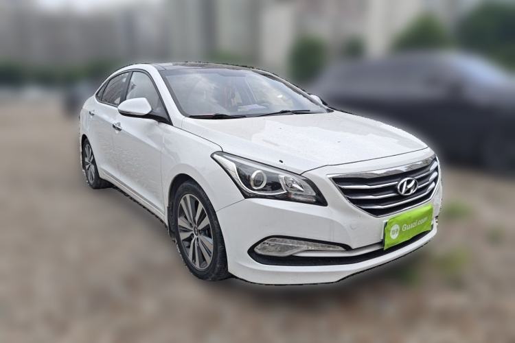 Used Hyundai Mistra 2016 1.8L Automatic Smart GLS Front Right 45 Deg
