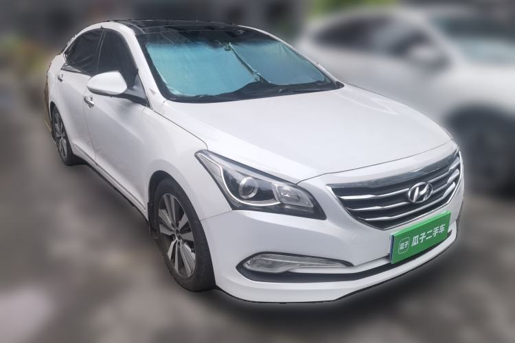 Used Hyundai Mistra 2016 1.8L Automatic Smart GLS Front Right 45 Deg