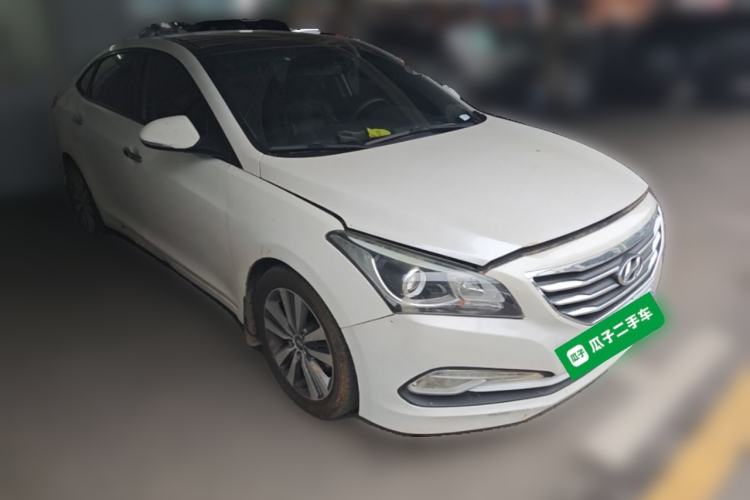 Used Hyundai Mistra 2016 1.8L Automatic Smart GLS Front Right 45 Deg
