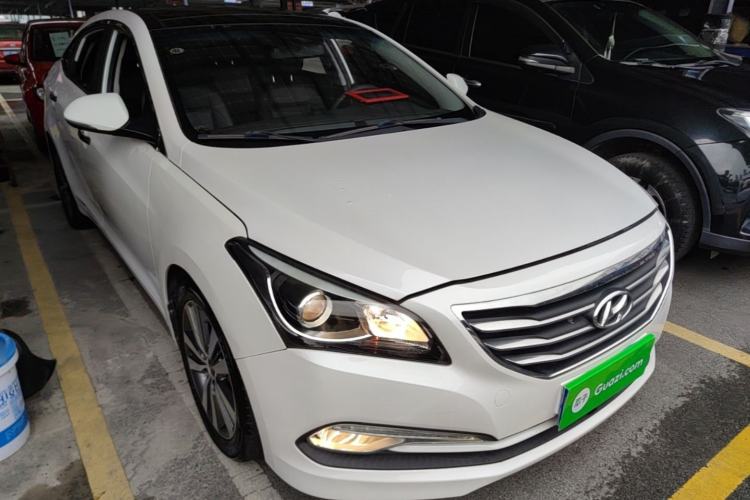 Used Hyundai Mistra 2016 1.8L Automatic Smart GLS Front Right 45 Deg