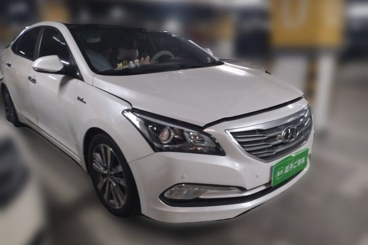 Used Hyundai Mistra 2016 1.6T Automatic Smart GLS Front Right 45 Deg