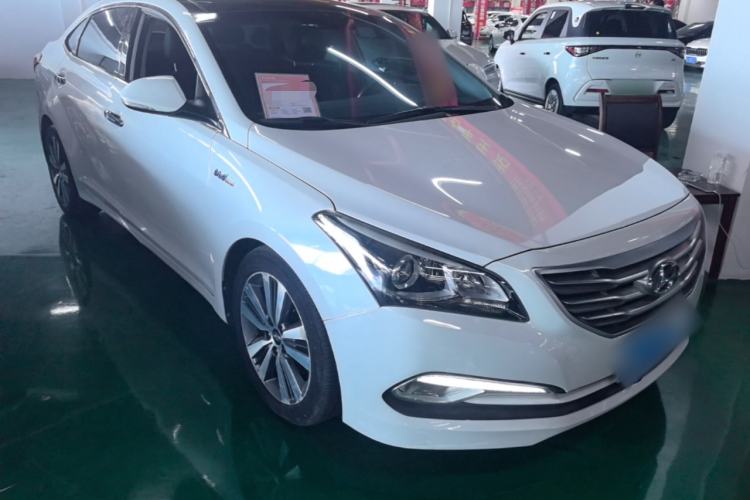 Used Hyundai Mistra 2016 1.6T Automatic Smart GLS Front Right 45 Deg