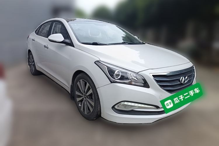 Used Hyundai Mistra 2016 1.8L Automatic Smart GLS Front Right 45 Deg