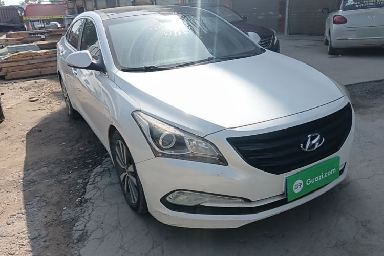 Used Hyundai Mistra 2016 1.8L Automatic Smart GLS Front Right 45 Deg