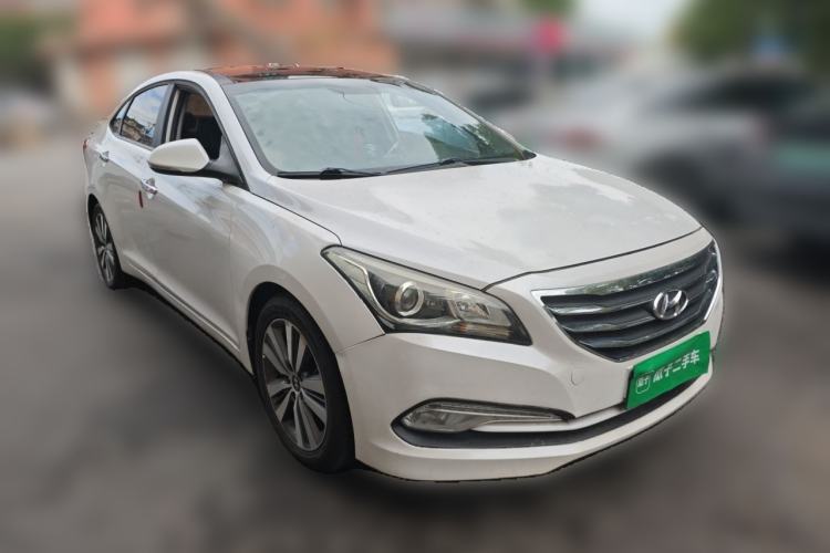 Used Hyundai Mistra 2016 1.8L Automatic Smart GLS Front Right 45 Deg