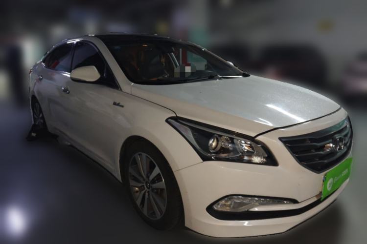 Used Hyundai Mistra 2016 1.6T Automatic Smart GLS Front Right 45 Deg