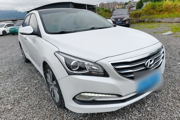 Used Hyundai Mistra 2016 1.8L Automatic Deluxe DLX Model Front Right 45 Deg