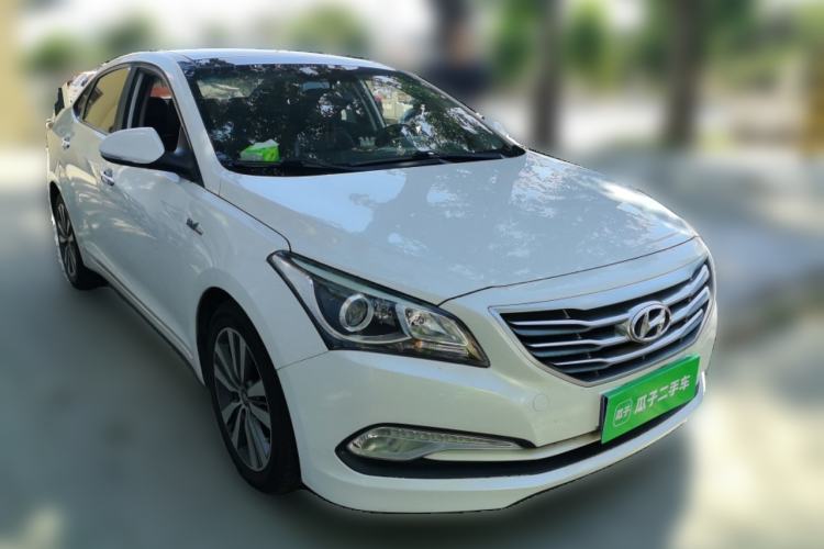 Used Hyundai Mistra 2016 1.6T Automatic Smart GLS Front Right 45 Deg