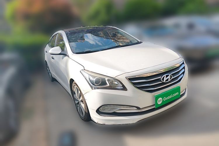 Used Hyundai Mistra 2016 1.8L Automatic Smart GLS Front Right 45 Deg