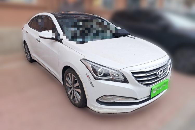 Used Hyundai Mistra 2016 1.8L Automatic Deluxe DLX Model Front Right 45 Deg