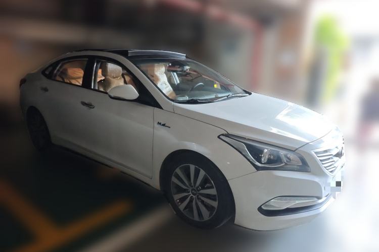 Used Hyundai Mistra 2016 1.6T Automatic Smart GLS Front Right 45 Deg
