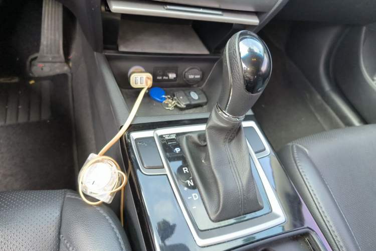 Used Hyundai Mistra 2016 1.8L Automatic Smart GLS Gear Lever