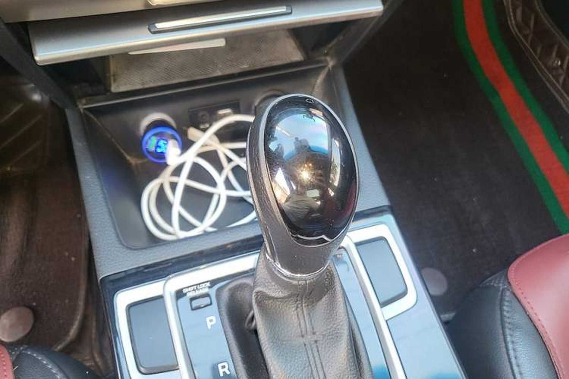 Used Hyundai Mistra 2016 1.8L Automatic Smart GLS Gear Lever