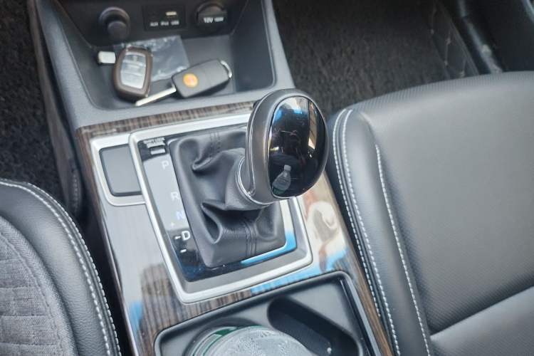 Used Hyundai Mistra 2016 1.6T Automatic Flagship TOP Model Gear Lever