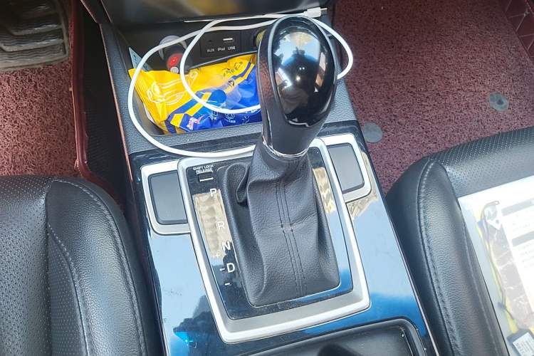 Used Hyundai Mistra 2016 1.8L Automatic Smart GLS Gear Lever
