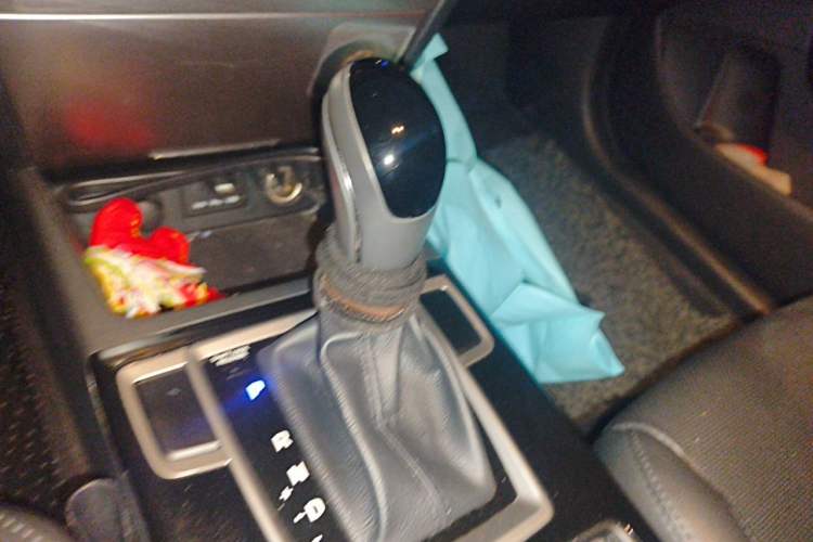 Used Hyundai Mistra 2016 1.8L Automatic Deluxe DLX Model Gear Lever