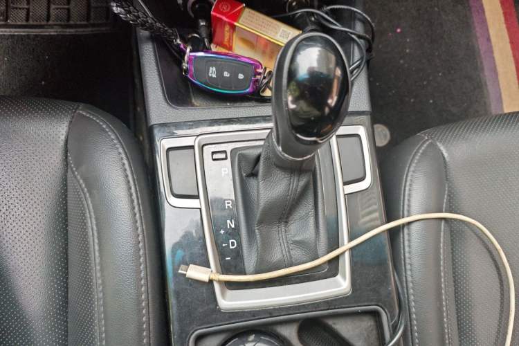 Used Hyundai Mistra 2016 1.8L Automatic Smart GLS Gear Lever