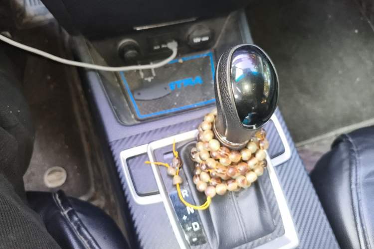 Used Hyundai Mistra 2016 1.8L Automatic Smart GLS Gear Lever