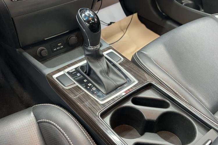 Used Hyundai Mistra 2016 1.6T Automatic Smart GLS Gear Lever