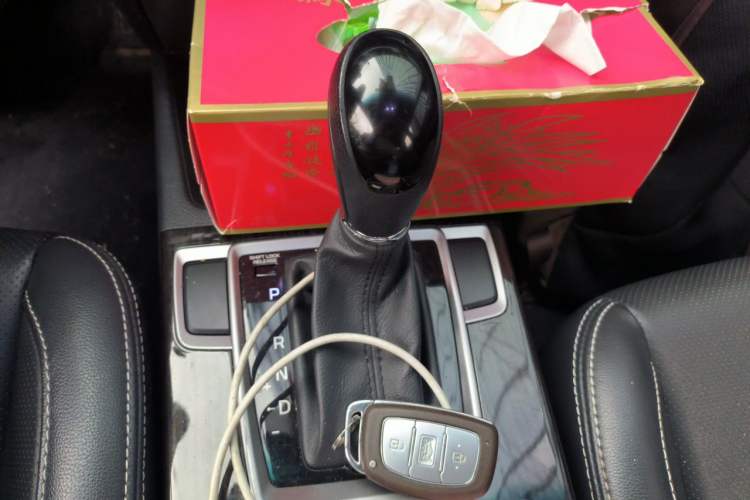 Used Hyundai Mistra 2016 1.6T Automatic Smart GLS Gear Lever
