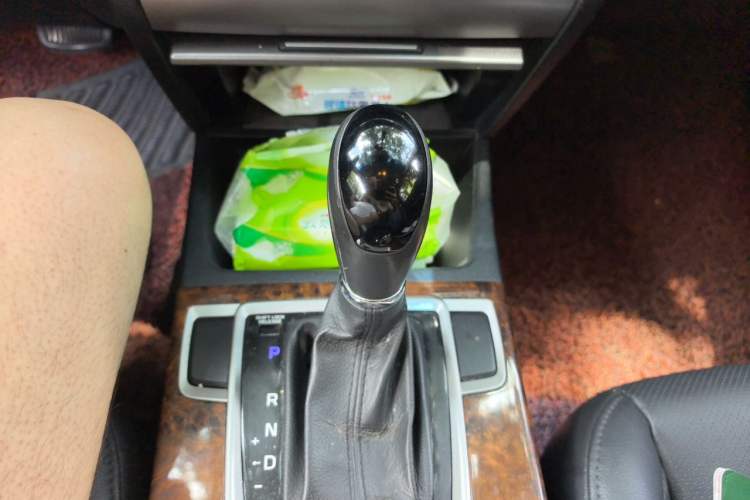 Used Hyundai Mistra 2016 1.8L Automatic Deluxe DLX Model Gear Lever