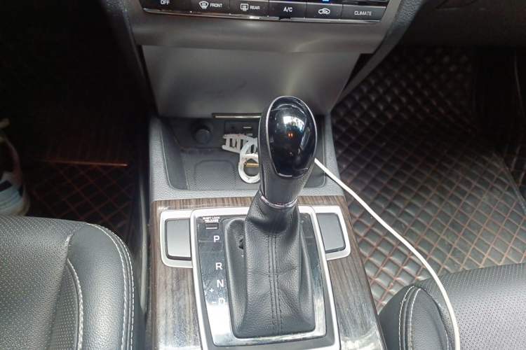 Used Hyundai Mistra 2016 1.6T Automatic Smart GLS Gear Lever