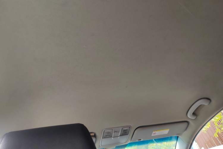 Used Hyundai Mistra 2016 1.8L Manual Comfort GL Model Headliner