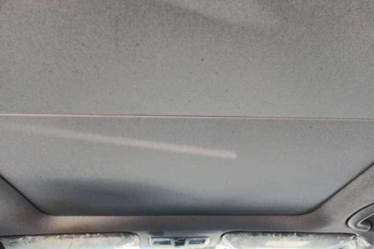 Used Hyundai Mistra 2016 1.6T Automatic Smart GLS Headliner