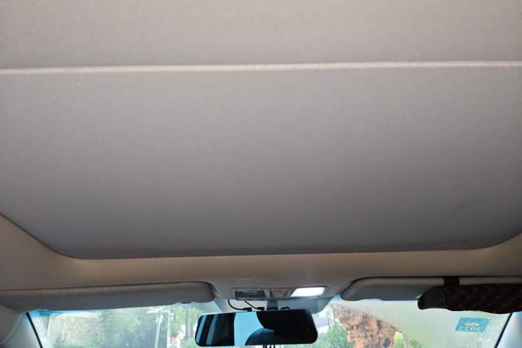 Used Hyundai Mistra 2016 1.8L Automatic Deluxe DLX Model Headliner