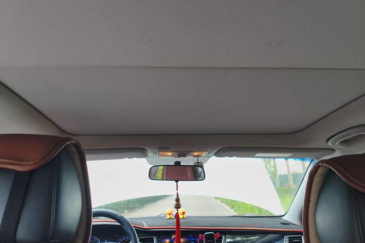 Used Hyundai Mistra 2016 1.8L Automatic Smart GLS Headliner