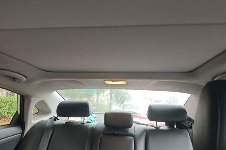 Used Hyundai Mistra 2016 1.8L Automatic Deluxe DLX Model Headliner