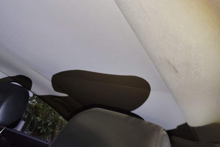 Used Hyundai Mistra 2016 1.8L Automatic Smart GLS Headliner