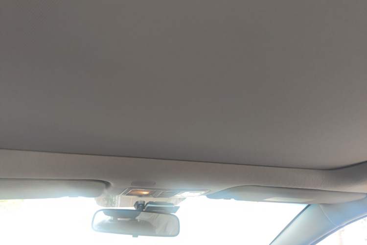 Used Hyundai Mistra 2016 1.6T Automatic Smart GLS Headliner
