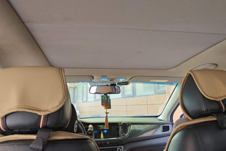 Used Hyundai Mistra 2016 1.8L Automatic Smart GLS Headliner