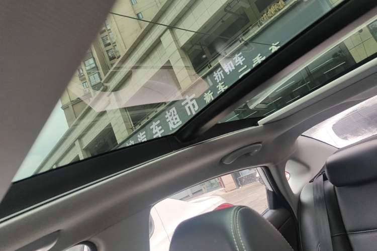 Used Hyundai Mistra 2016 1.6T Automatic Smart GLS Headliner