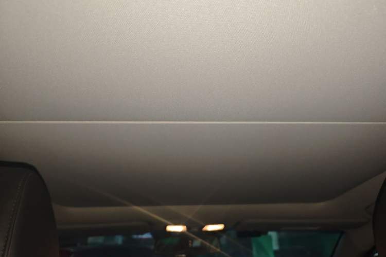 Used Hyundai Mistra 2016 1.8L Automatic Smart GLS Headliner