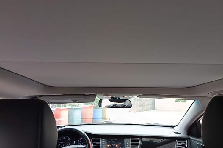 Used Hyundai Mistra 2016 1.8L Automatic Smart GLS Headliner
